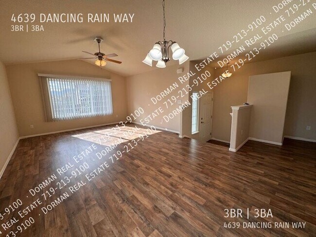 Foto del edificio - 4639 Dancing Rain Way