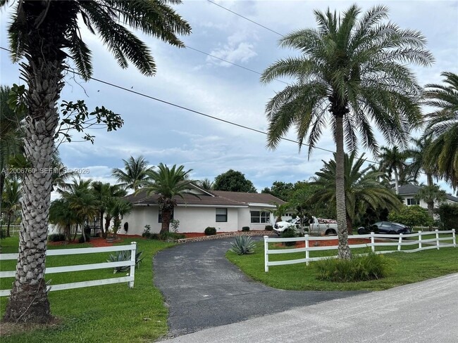 Building Photo - 11781 NW 14th St