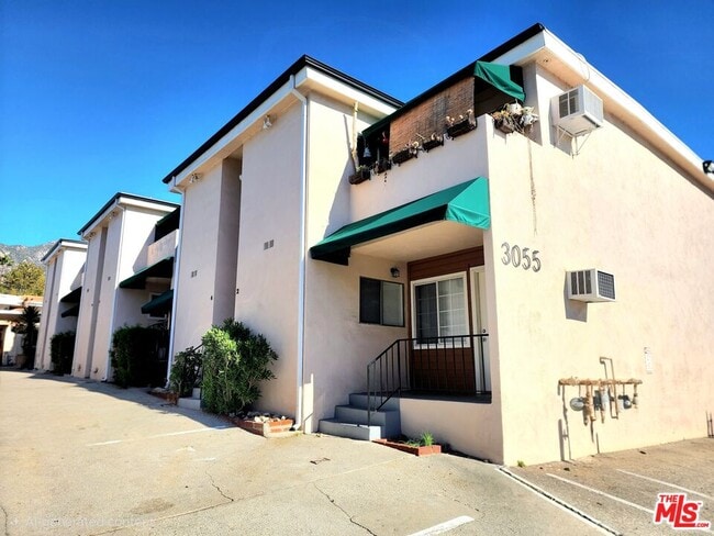 Building Photo - 3055 Foothill Blvd