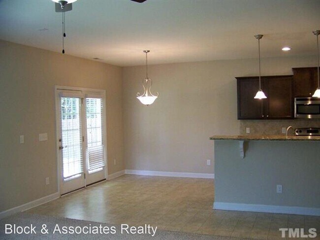 Building Photo - 3 br, 2.5 bath House - 234 Blue Bay