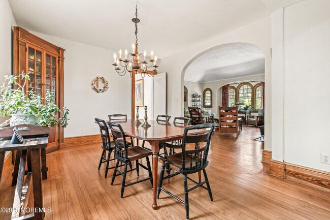 Foto del edificio - 400 Grassmere Avenue