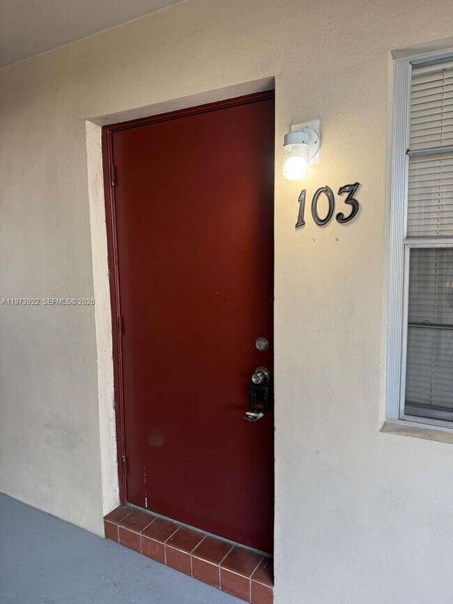 Foto del edificio - 606 S C St