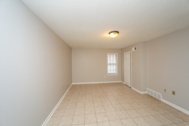 Building Photo - 7272 Eggleston Rd