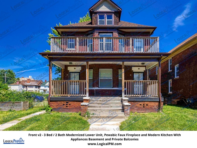 Building Photo - Exquisitely Modernized 3B/2B Flat with His...