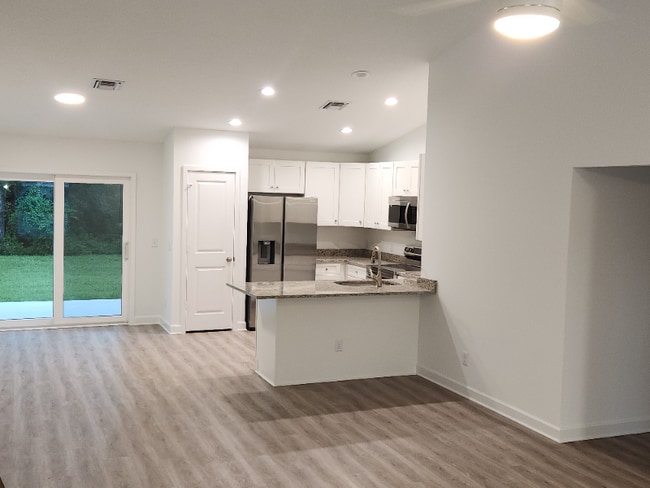 Foto del edificio - 1115 18th St SW