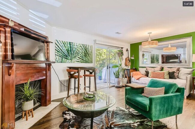 Foto del edificio - 2208 Queen Anne Ct