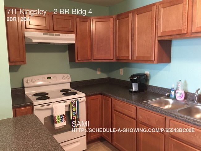 Building Photo - 711 Kingsley 2 BR Bldg 4