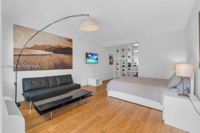 Foto del edificio - 8080 Tatum Waterway Dr