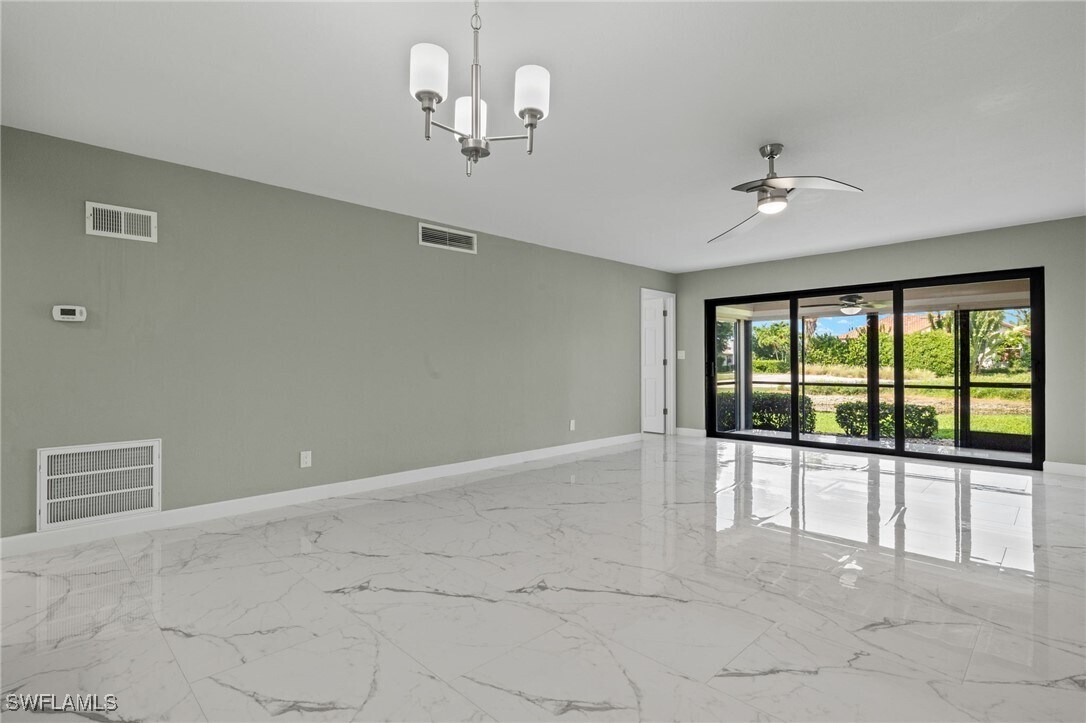 Foto del edificio - 16590 Partridge Place Rd