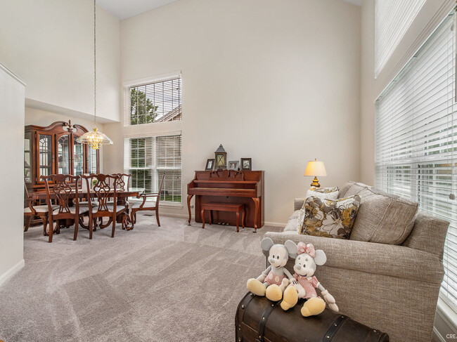 Building Photo - 1226 Pennsbury Ln