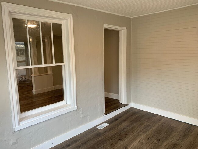 Foto del edificio - 38 N Penn St