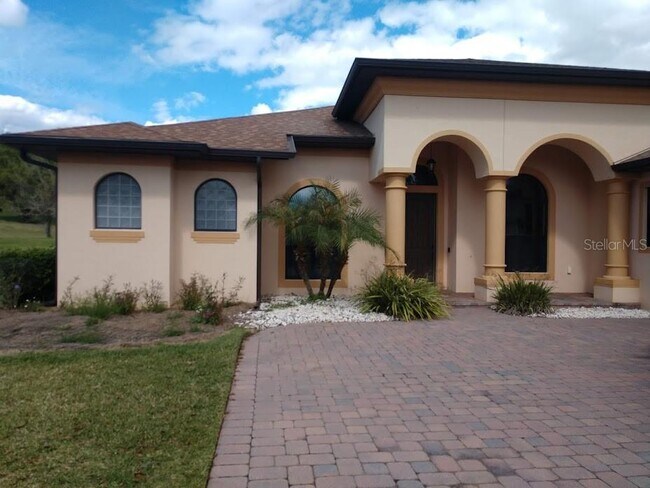 Foto del edificio - 38933 Harborwoods Pl