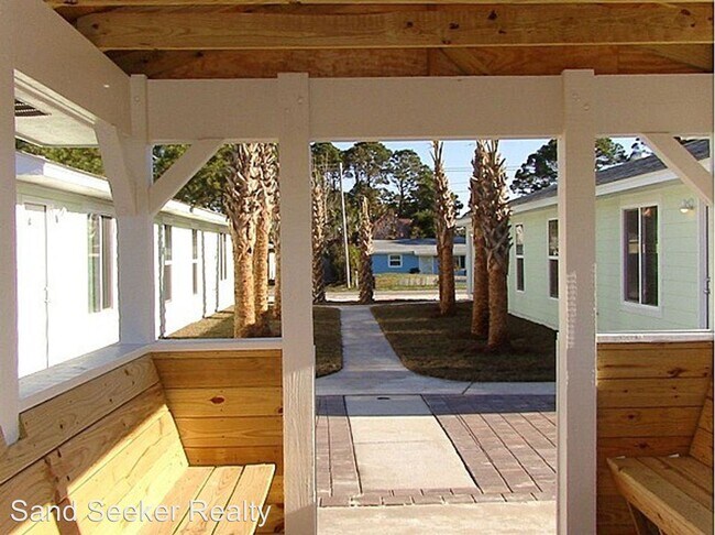 Building Photo - 5801 Pinetree Ave