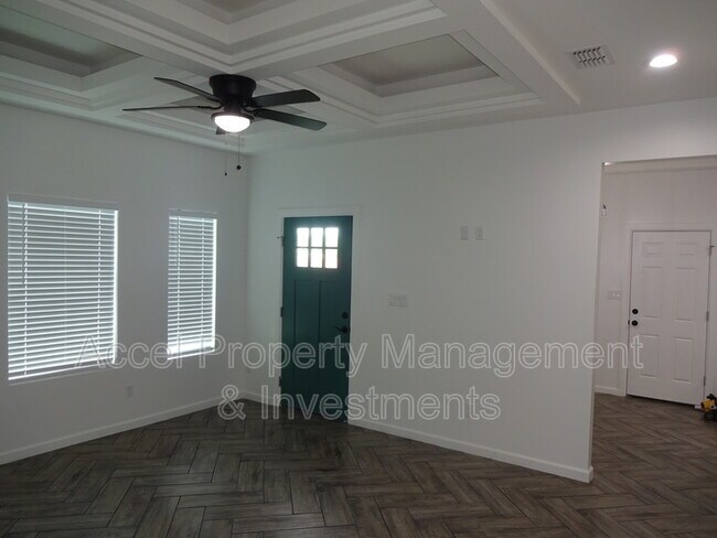 Foto del edificio - 3304 Belinda St