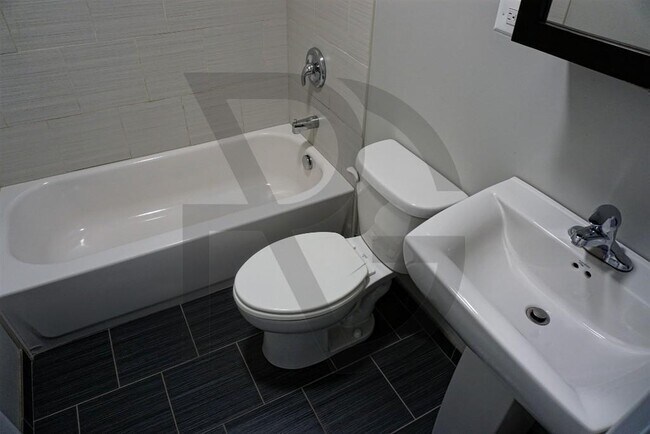 Foto del edificio - 3 Bed Across from Apollo Theater