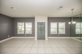 Building Photo - 5839 Sonoma Ridge