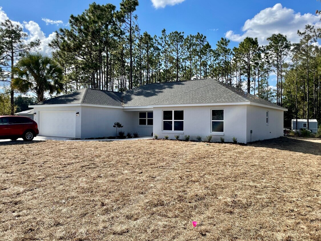 Primary Photo - 3 Pine Trace Pl