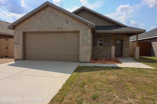 Foto del edificio - 3 br, 2 bath House - 3625 El Cajon