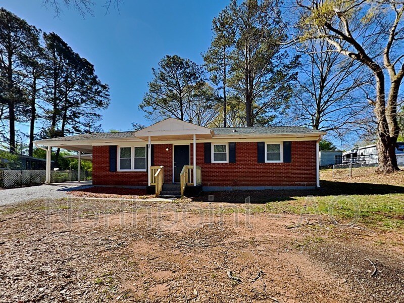 Primary Photo - 90 Georgia Rd