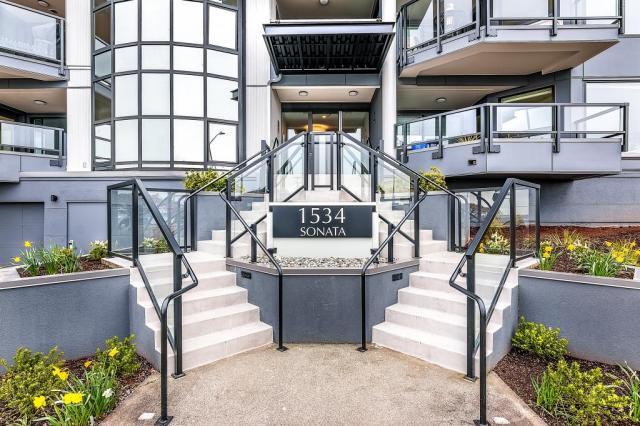 Foto del edificio - 3 bedroom in Seattle WA 98116