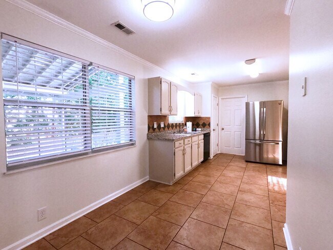 Foto del edificio - WEST KNOX BEAUTY ON CUL-DE-SAC 3 BEDROOM A...