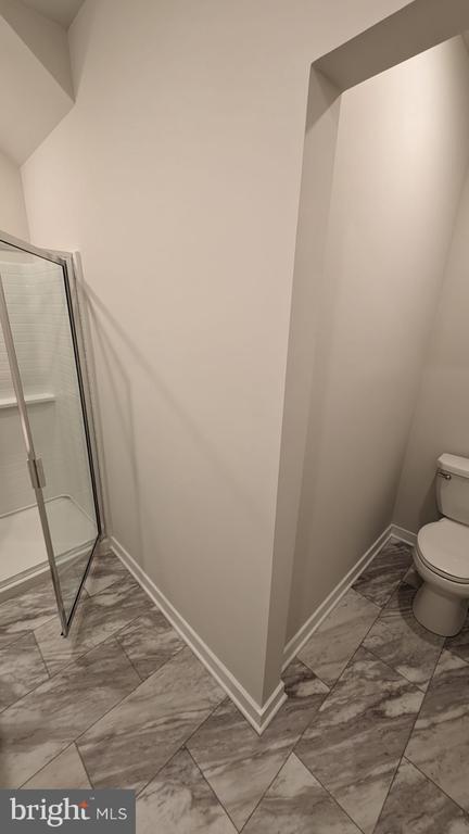 Building Photo - 2A E Front St