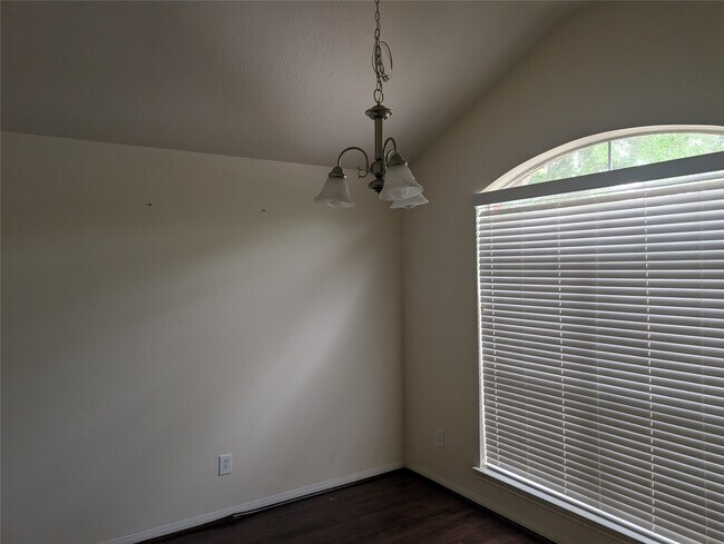 Foto del edificio - 1822 Fergus Park Ct