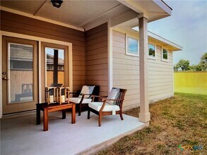 Building Photo - 747 Gristmill Dr
