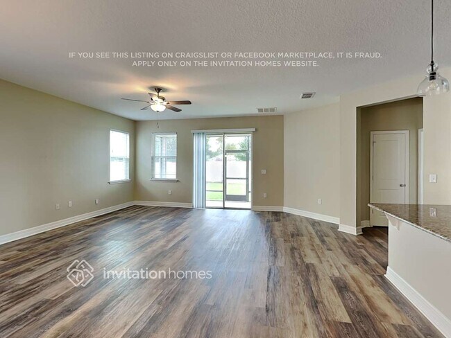 Foto del edificio - 1621 Orsi Pl