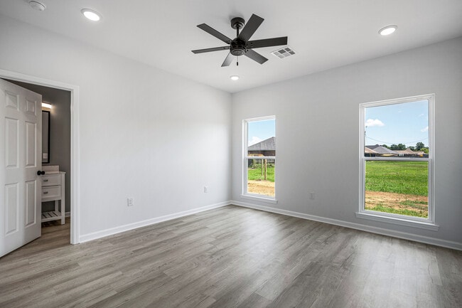 Jax House - Master Bedroom - Jax Square Houses and Townhouses