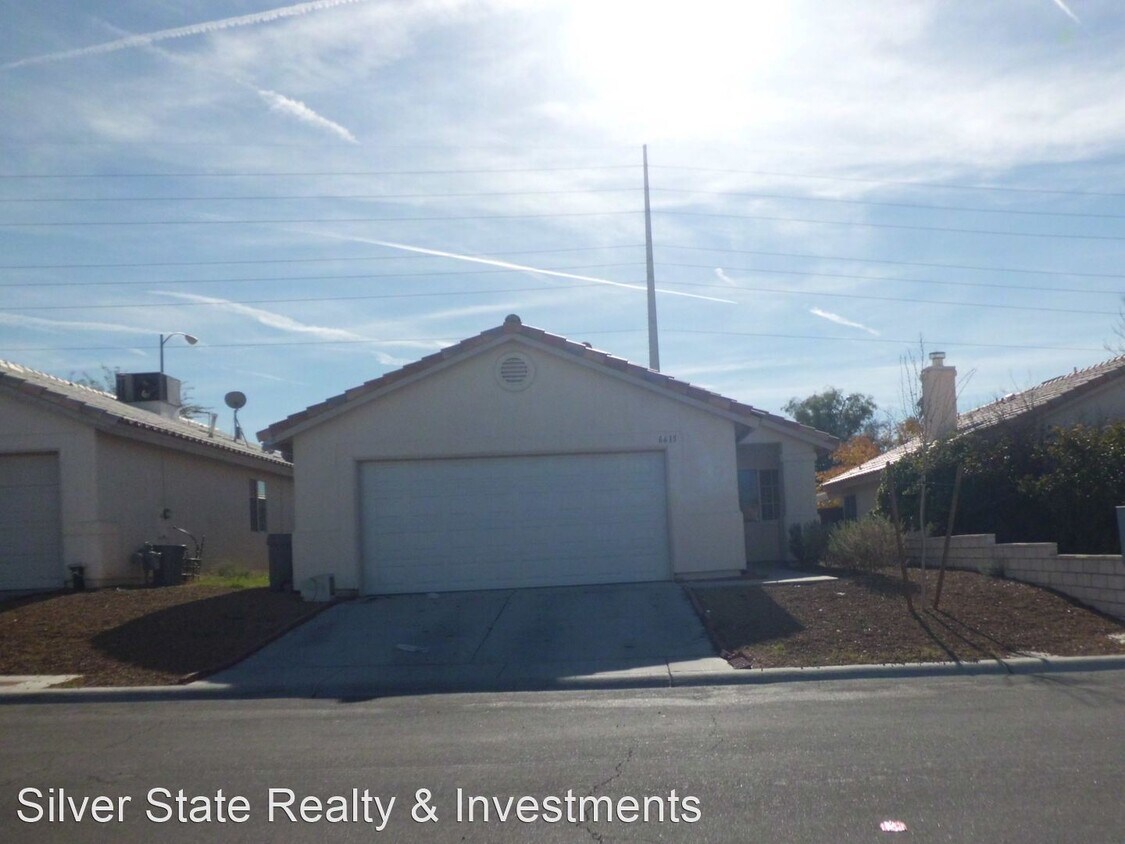 Foto principal - 3 br, 2 bath House - 6615 Elk Creek Ln