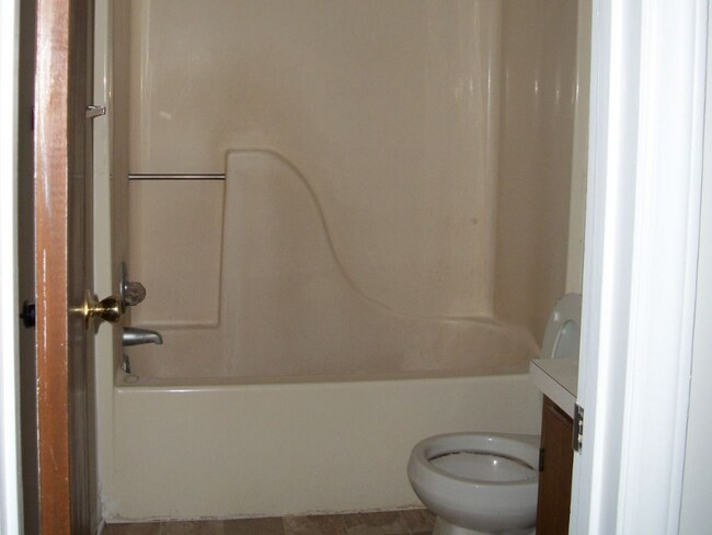 Foto del edificio - 3170 Moseley Dr
