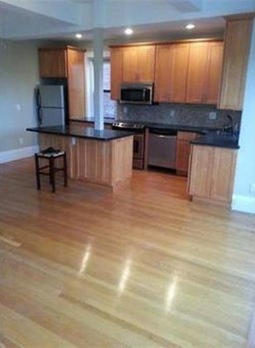 Foto principal - 1080 Beacon St