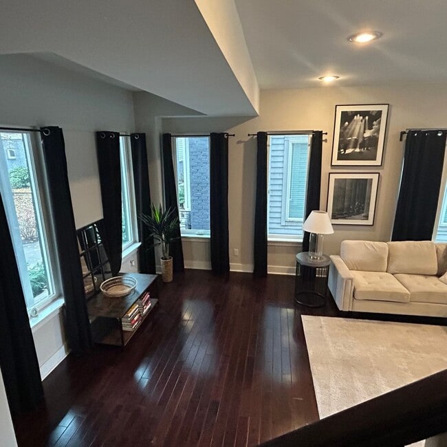 Foto del edificio - 1240 2nd Ave S