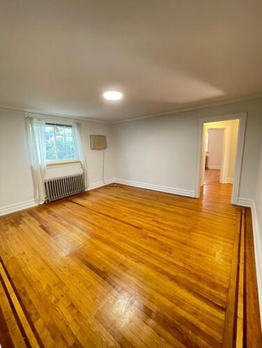 Building Photo - 2073 Hering Ave