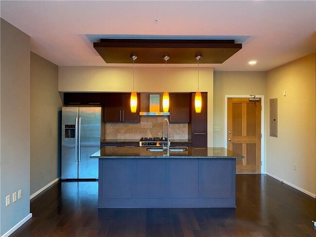 Building Photo - 1600 Barton Springs Rd