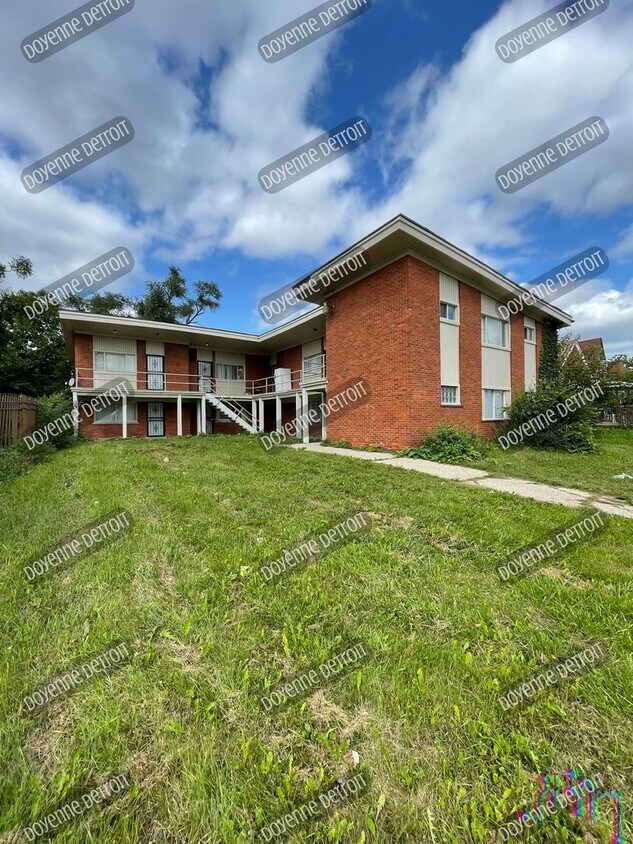 4234 W Davison Apartment for Rent in Detroit, MI