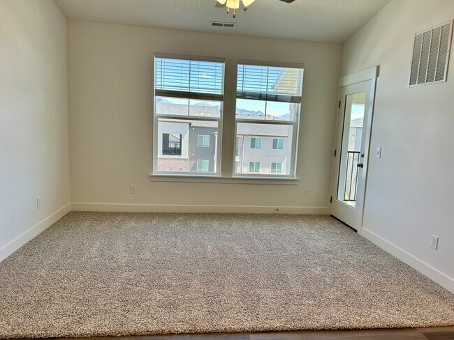 Foto del edificio - 13713 S Hanley Ln
