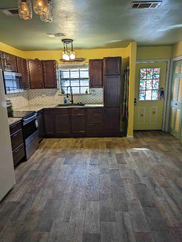 Photo - 4360 Stumberg Ln Townhome