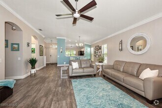 Building Photo - 8884 Fawn Ridge Dr