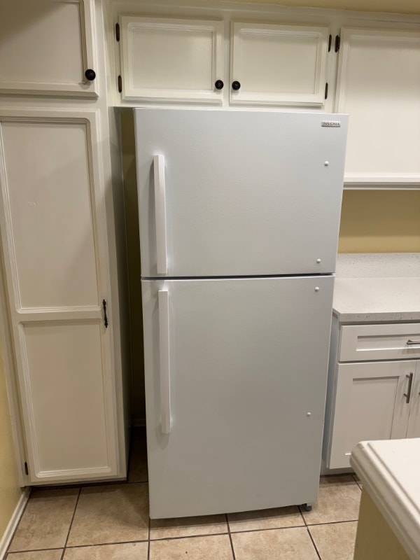 Foto del edificio - 8167 Vineyard Ave