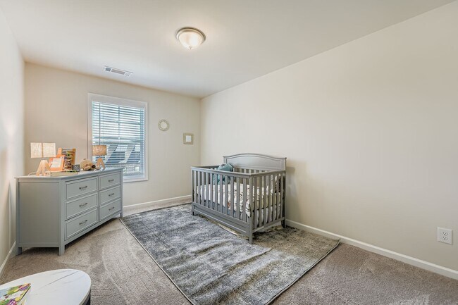 Foto del edificio - 122 Pyrus Ln