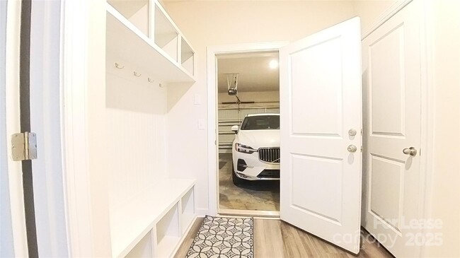 Building Photo - 2604 Greenmarket Dr