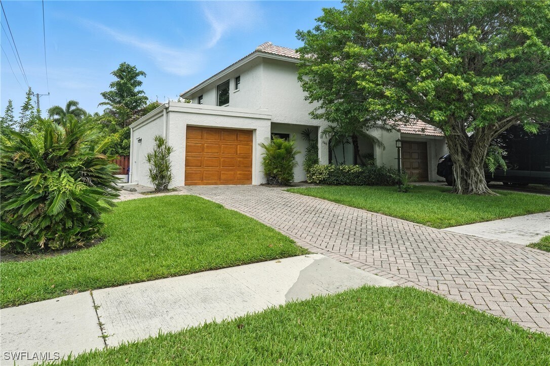 Foto principal - 1140 5th St S