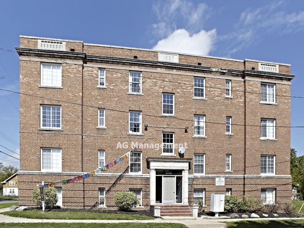 Primary Photo - 152 Washington St