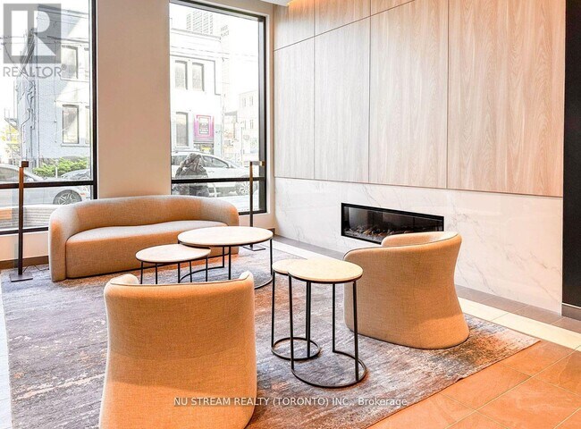 Photo du bâtiment - 1 Jarvis St