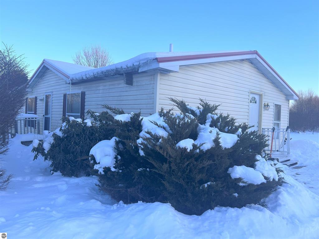 Building Photo - 3788 E Poplar St