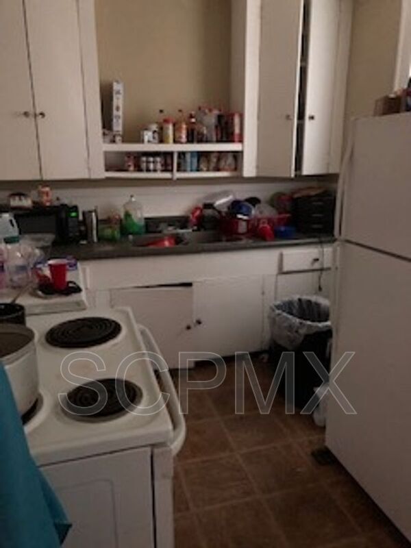 Building Photo - 2624 S Allen Dr