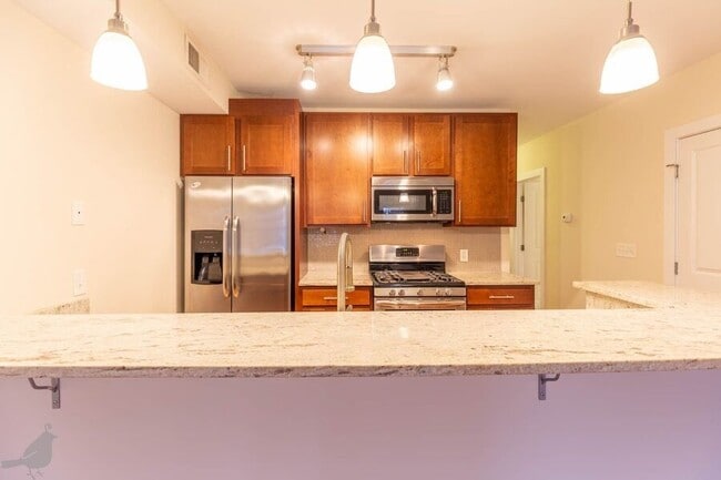 Building Photo - 1353 Adams St NE