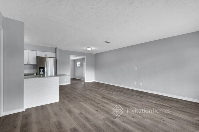 Building Photo - 7123 Hielo Dr